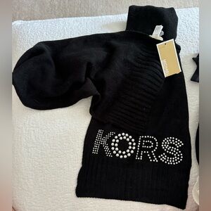Michael Kors scarf